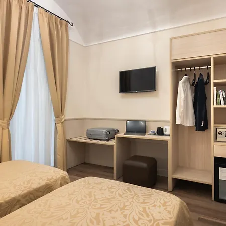Hotel Flavia-2